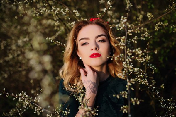 Quelle est la meilleure manière de porter des cuissardes sans tomber dans le vulgaire?